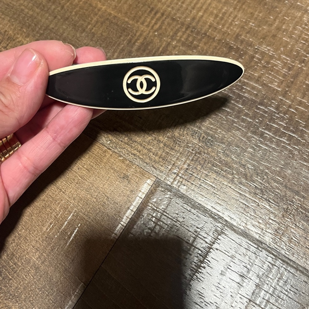 Handmade hair clips
